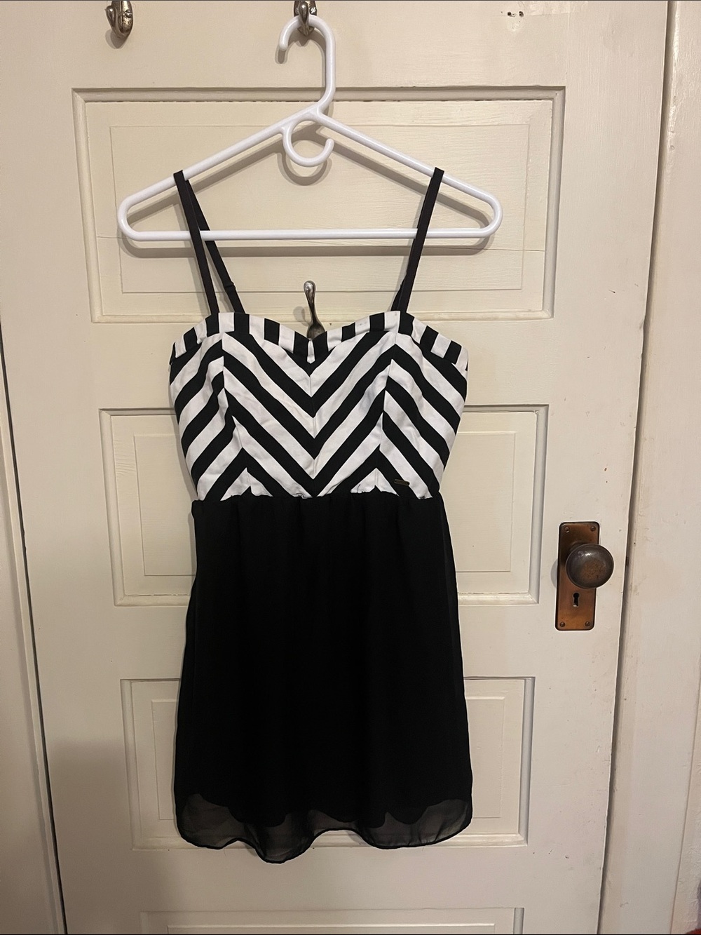 Volcom Black & White Chevron Bust Mini Dress